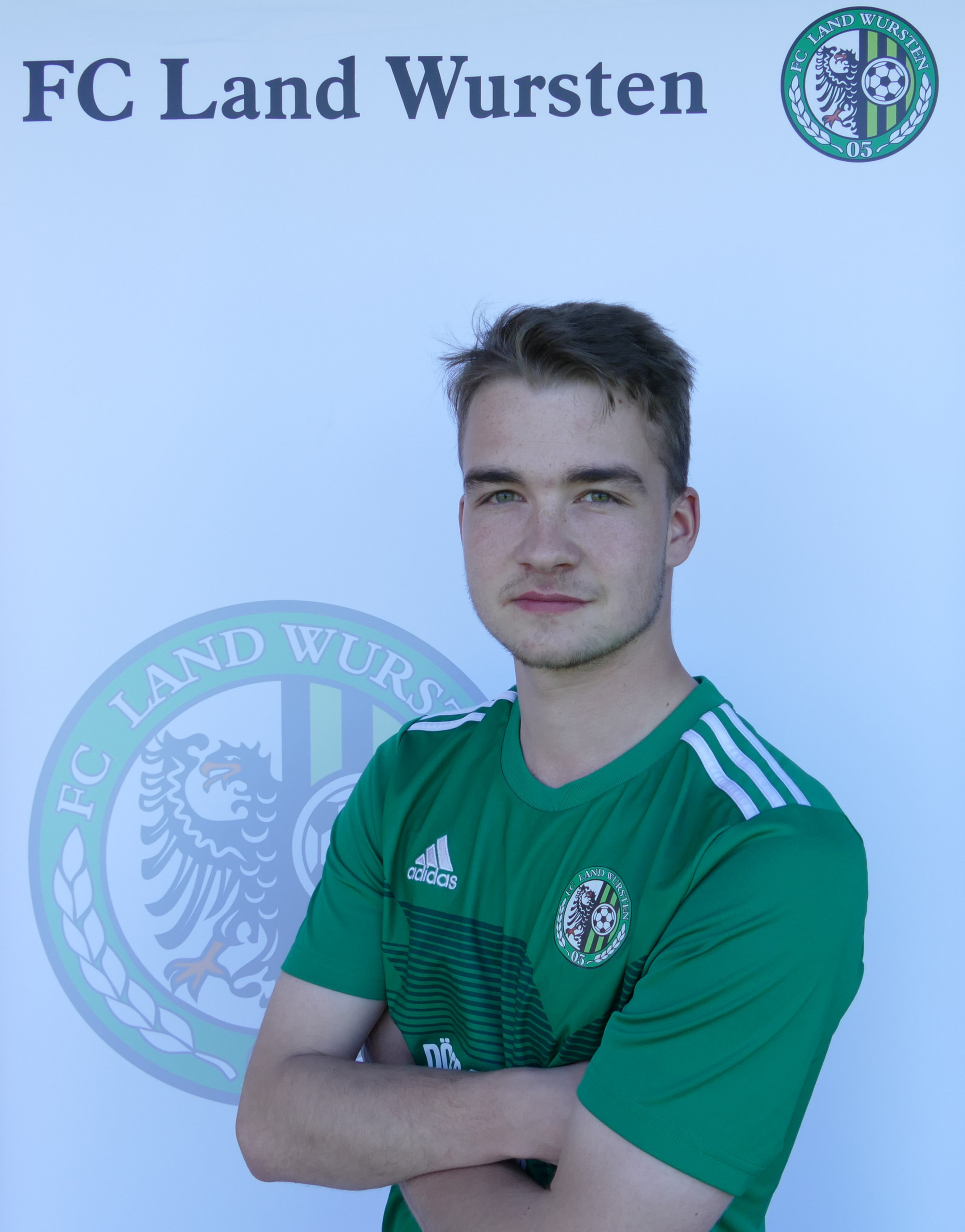 Mehr über den Artikel erfahren FC Land Wursten holt Florian Lange vom SV Komet Pennigbüttel