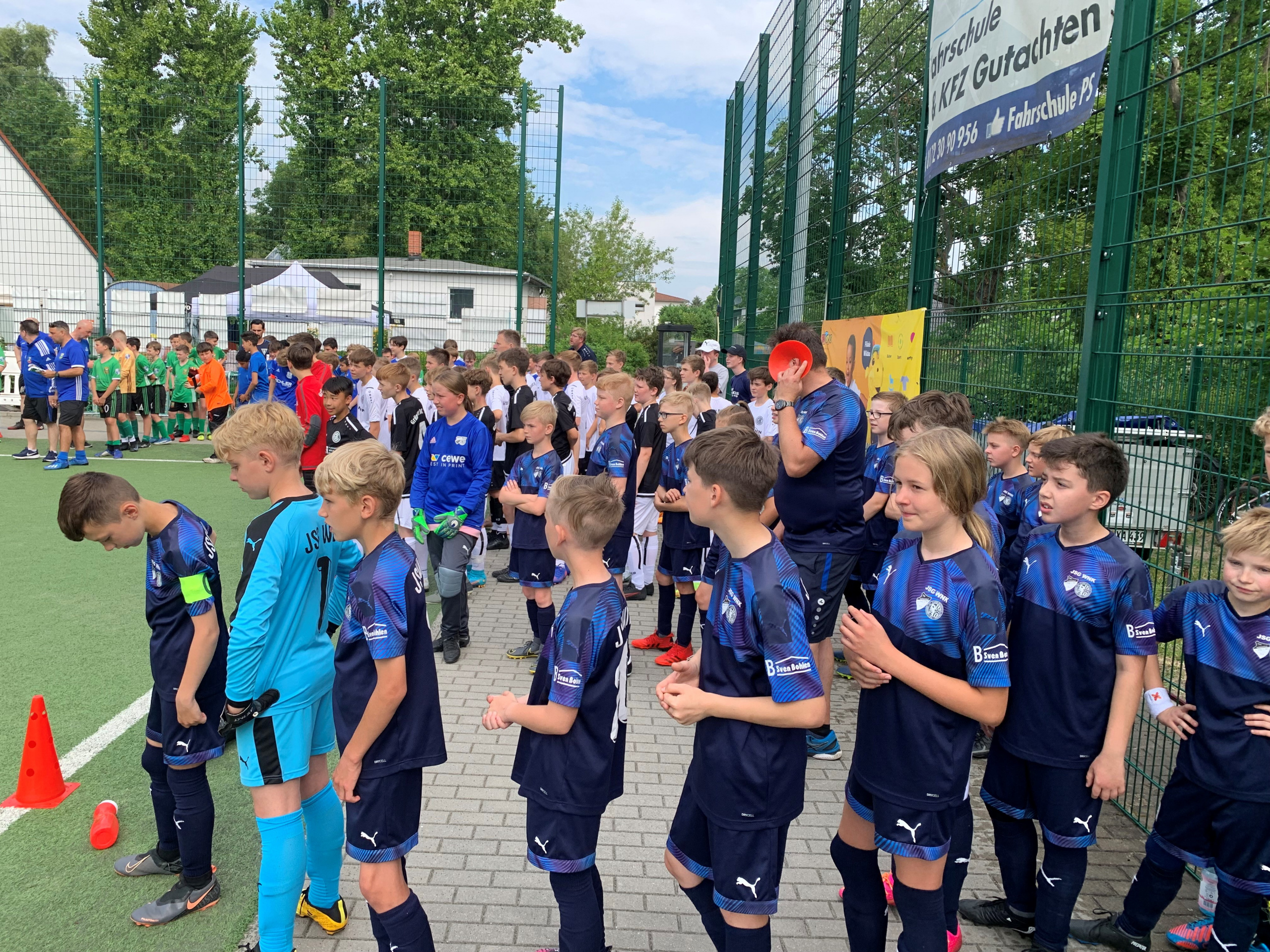 Read more about the article U12 unternimmt erneut Mannschaftsfahrt nach Berlin  